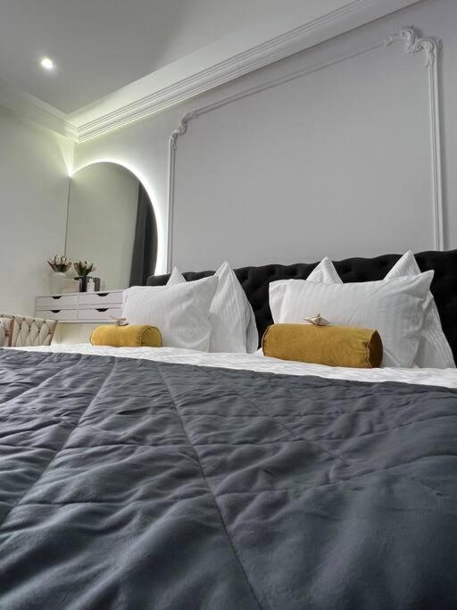 Traum Wohnung Mit Kingsize-Bett غراتس المظهر الخارجي الصورة
