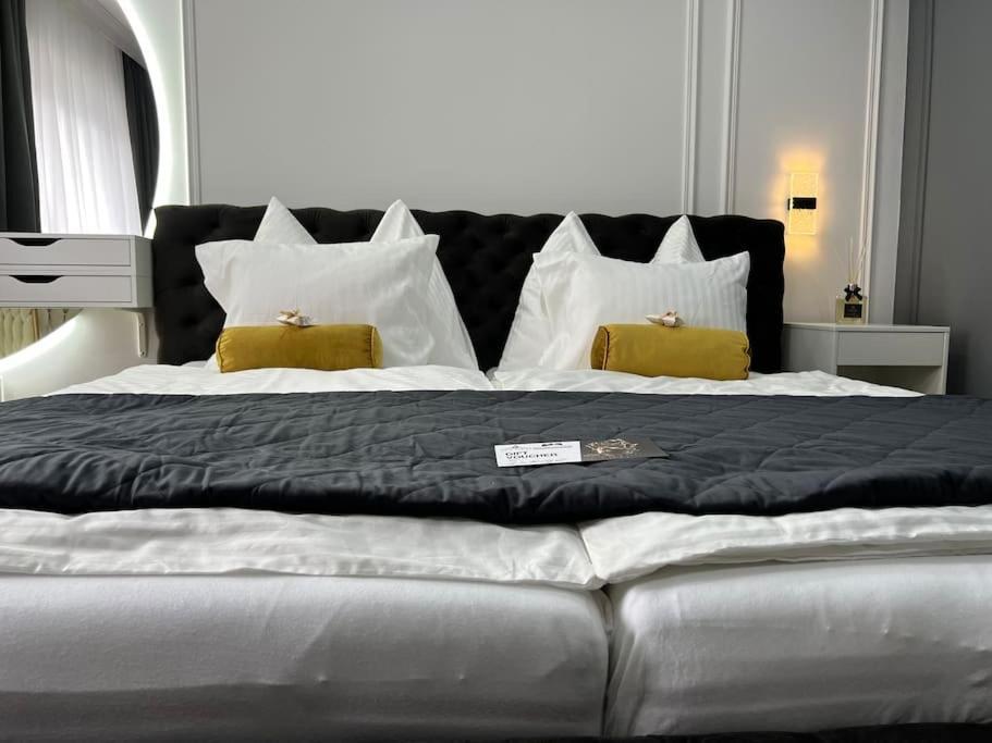 Traum Wohnung Mit Kingsize-Bett غراتس المظهر الخارجي الصورة